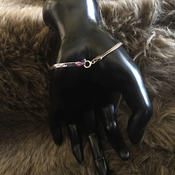 Vintage Italy 925 SS flat herringbone bracelet - Picture 4 of 7